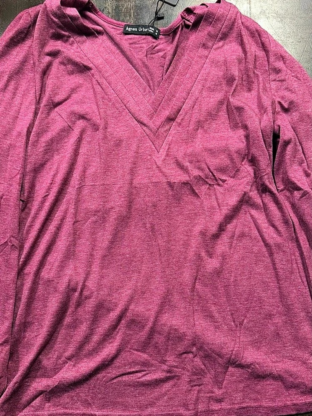 Agnes Urban V-Neck Long Sleeve Tunic in Pink